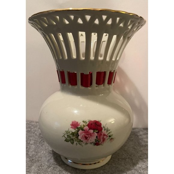 Pair of Vintage Formalities Vases by Baum Brothers  6 and 8 inches   #1247 - Picture 4 of 7